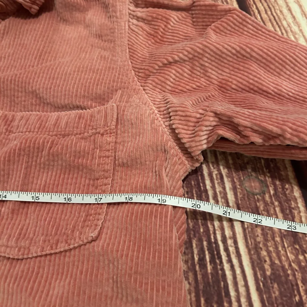 Women’s American Eagle Corduroy Pink Button Down Shirt Medium - Image 4