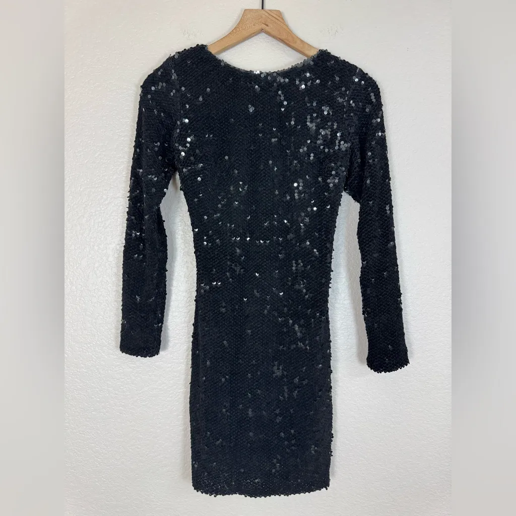 Dress The Population Lola Velvet Sequin Black Long Sleeve Mini Dress Medium - Image 7