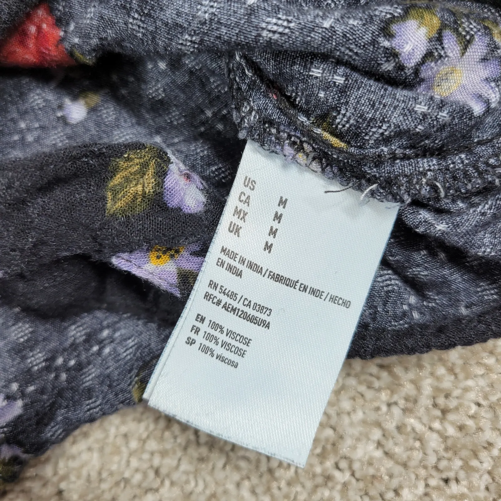 American‎ Eagle Outfitters Cropped Top Womens M Black Floral Button Ties Flowy - Image 13