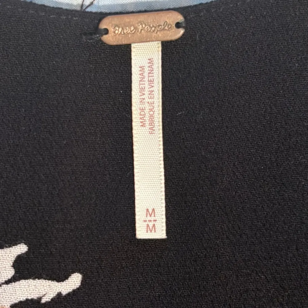 FREE PEOPLE Time On My Side Floral Feminine Side Wrap Button Mini Dress Sz M 💚 - Image 8