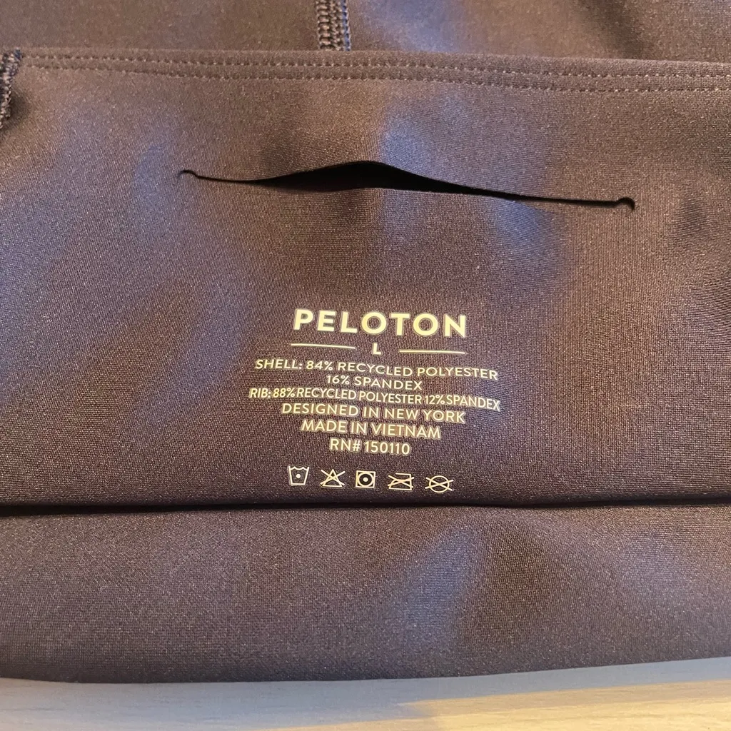 Peloton Navy and Teal Cycling Shorts - Image 3
