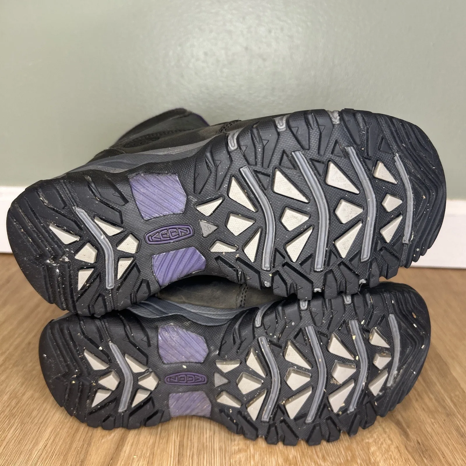 Keen Women’s 7.5 Boots Hoodoo III Low Zip Grey Purple Waterproof Insulated - Image 7