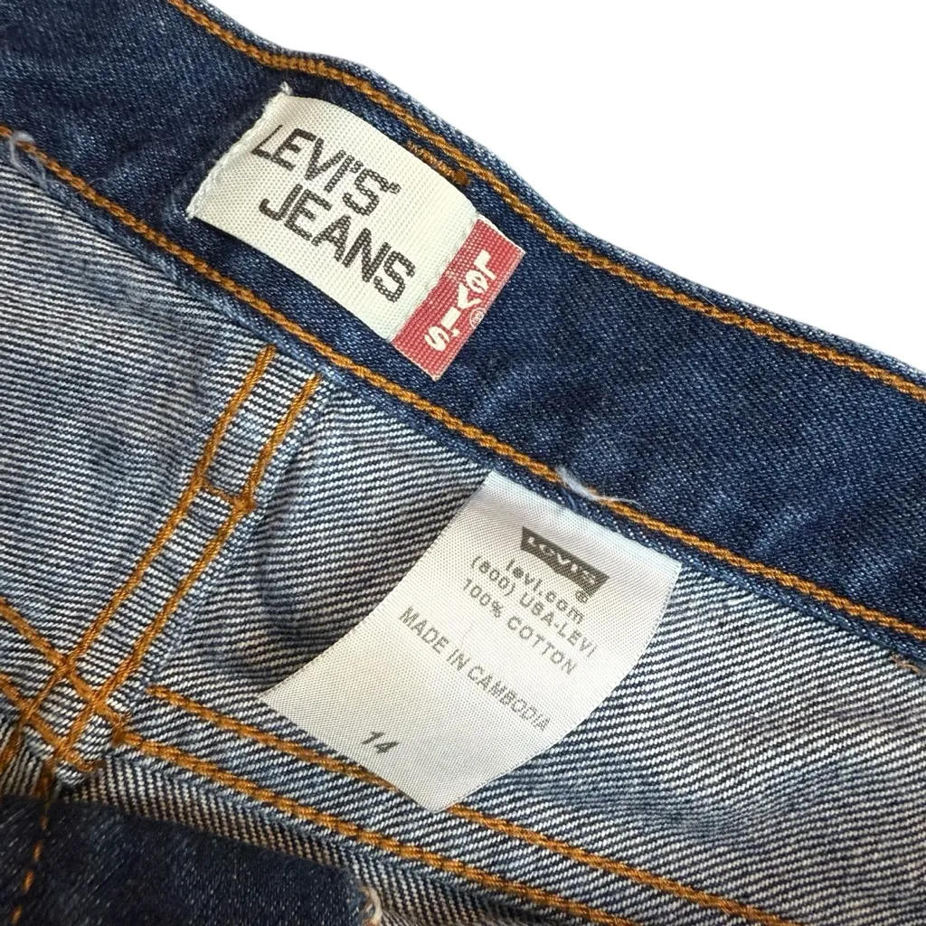 Y2K Levi’s Women’s Size 14‎ Jean Shorts 550 Relaxed Fit Long Baggy Denim Trendy - Image 6