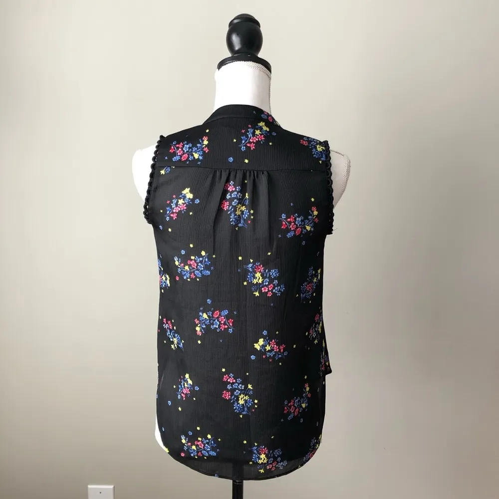 ANN TAYLOR | Black Floral Sleeveless Blouse - Image 18