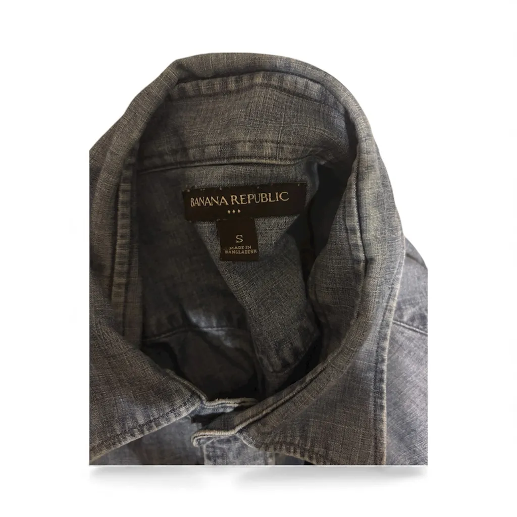 Banana Republic Denim Button-Up Shirt - Image 3