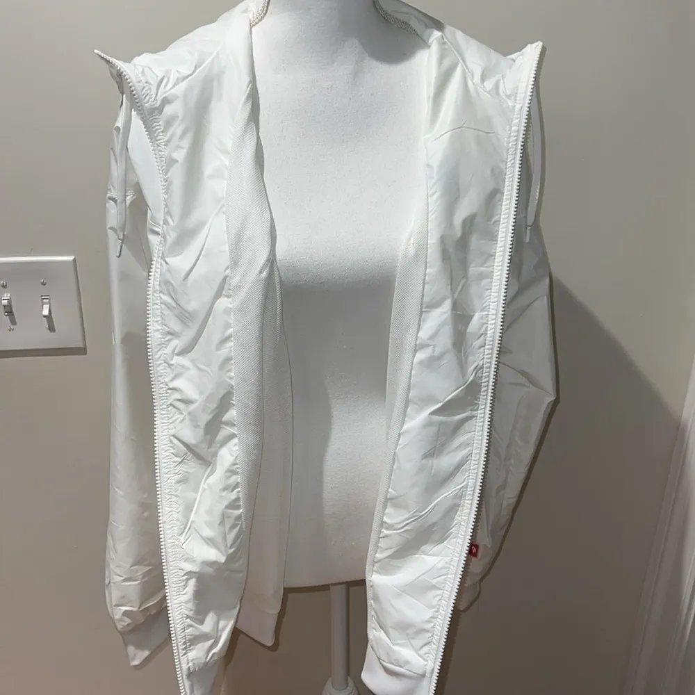 Women Nike Sportswear Windrunner Jacket - Image 6