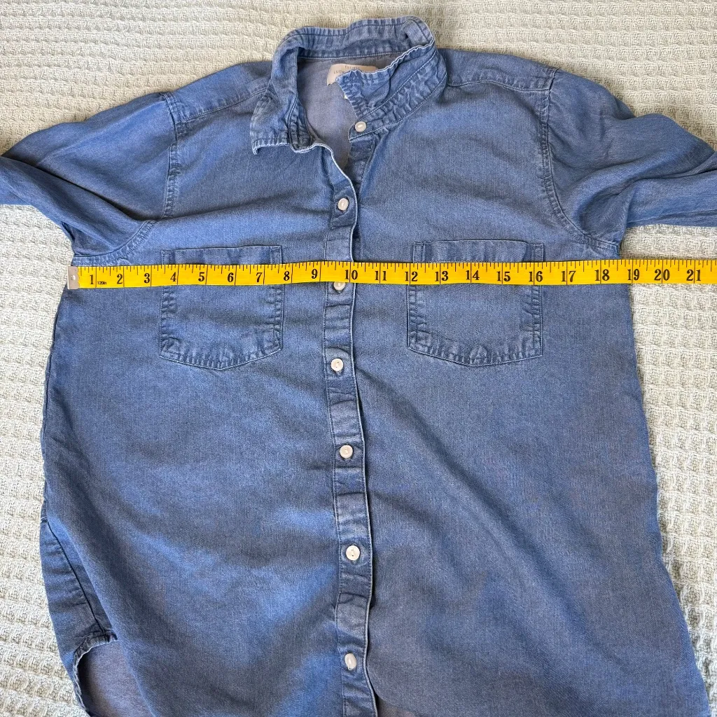 Lucky Brand Split Back Chambray Button Down Shirt Womens Small Tencel Denim Top - Image 7