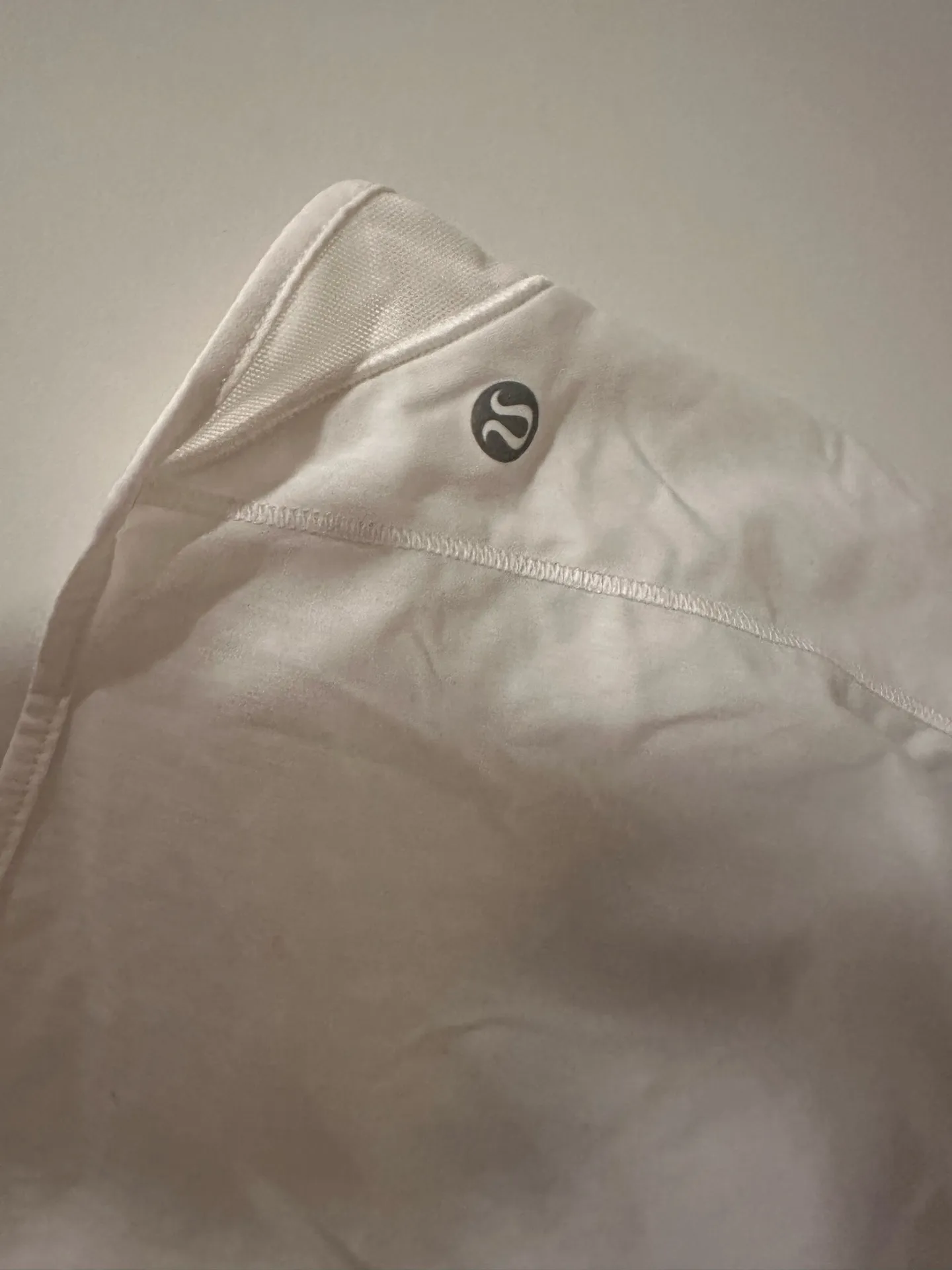 Lululemon Hotty Hot Shorts 4" - Image 4