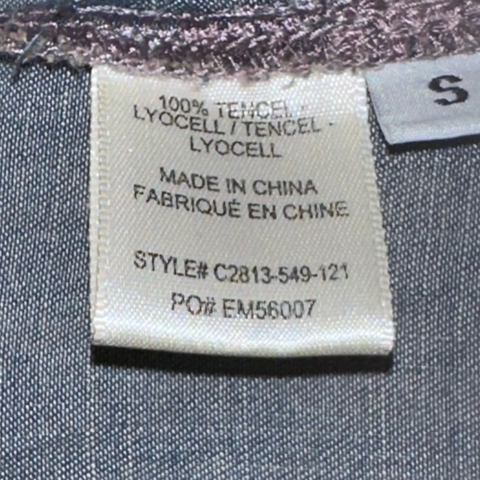 Cloth‎ & Stone Women's Size Small Chambray Blue Button Up Shirt Long Sleeve - Image 6