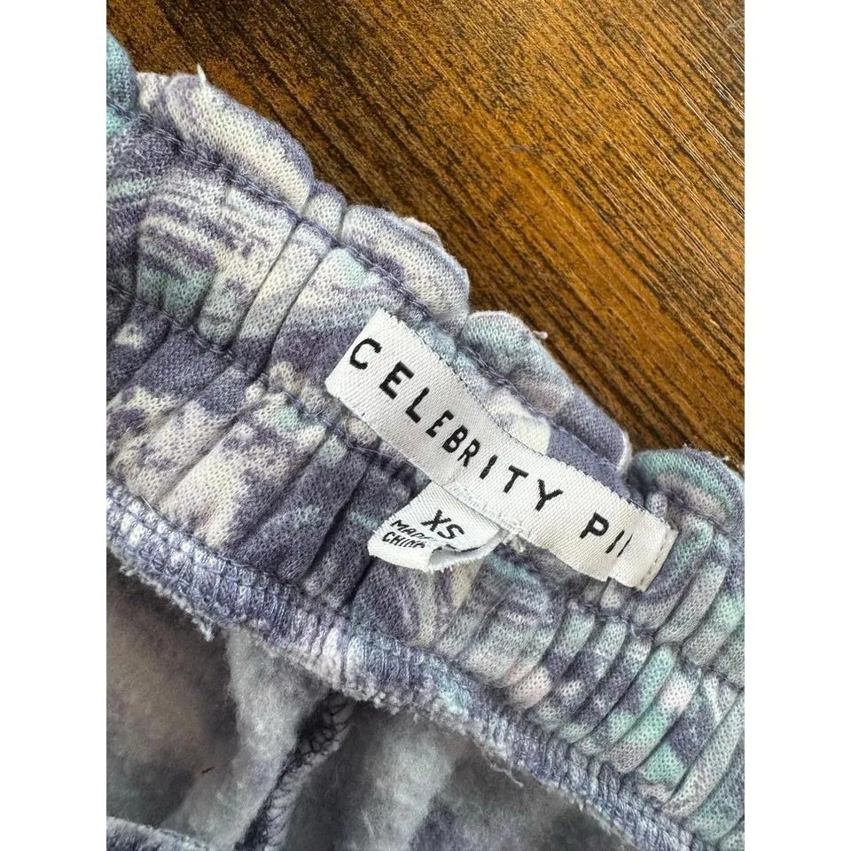 Celebrity Pink sweat shorts‎ xs - Image 3