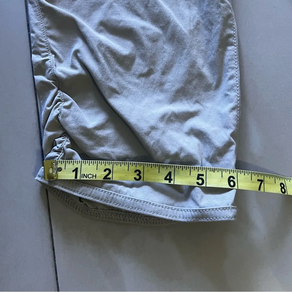 Eddie Bauer Women’s Outdoor Cargo Capri Pants size women s P2 - Image 8