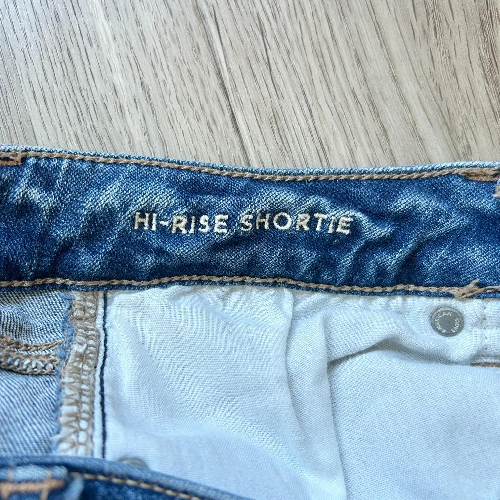 American Eagle Distressed Dark Wash Hi Rise Shortie Shorts Next Level Stretch 4 - Image 3