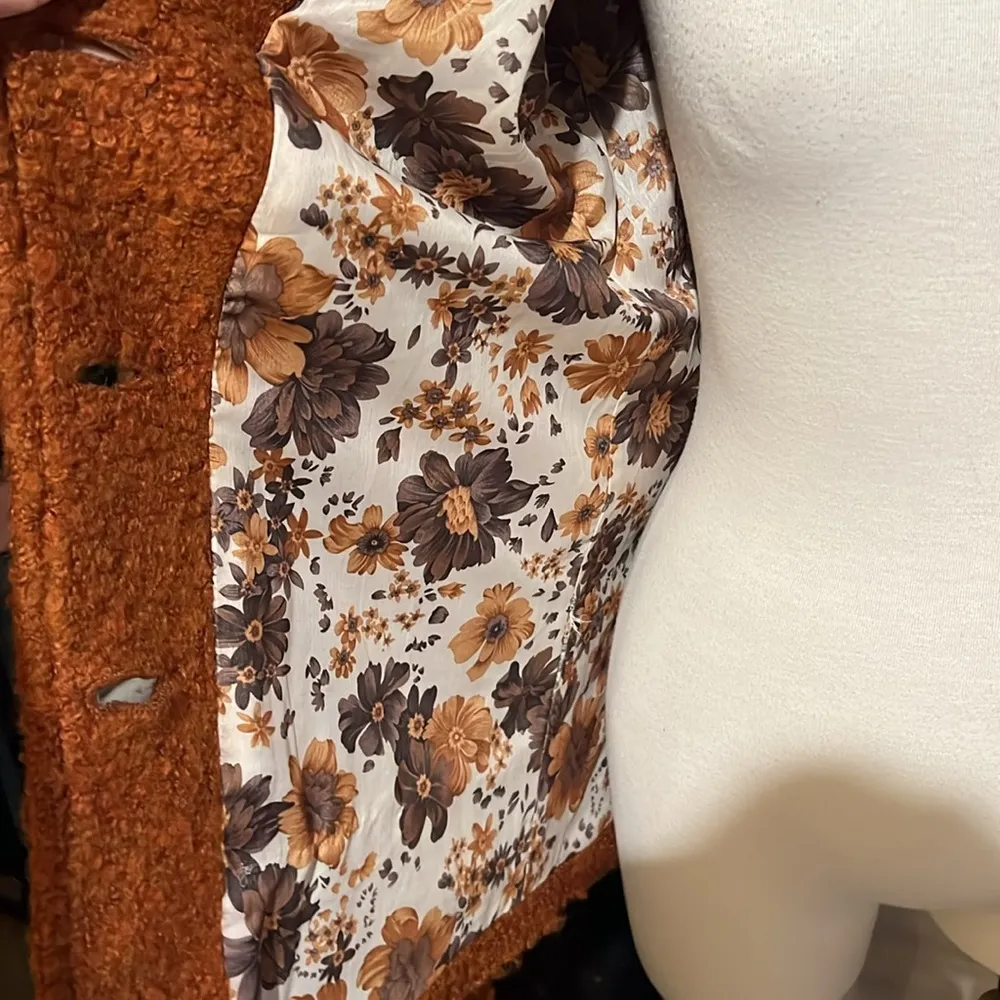 faux fur collar, belted coat woman’s size S 
Boho, gypsy - Image 8