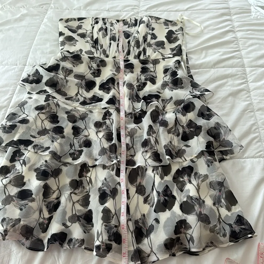 White House Black Market silk dress size 6 - Image 5