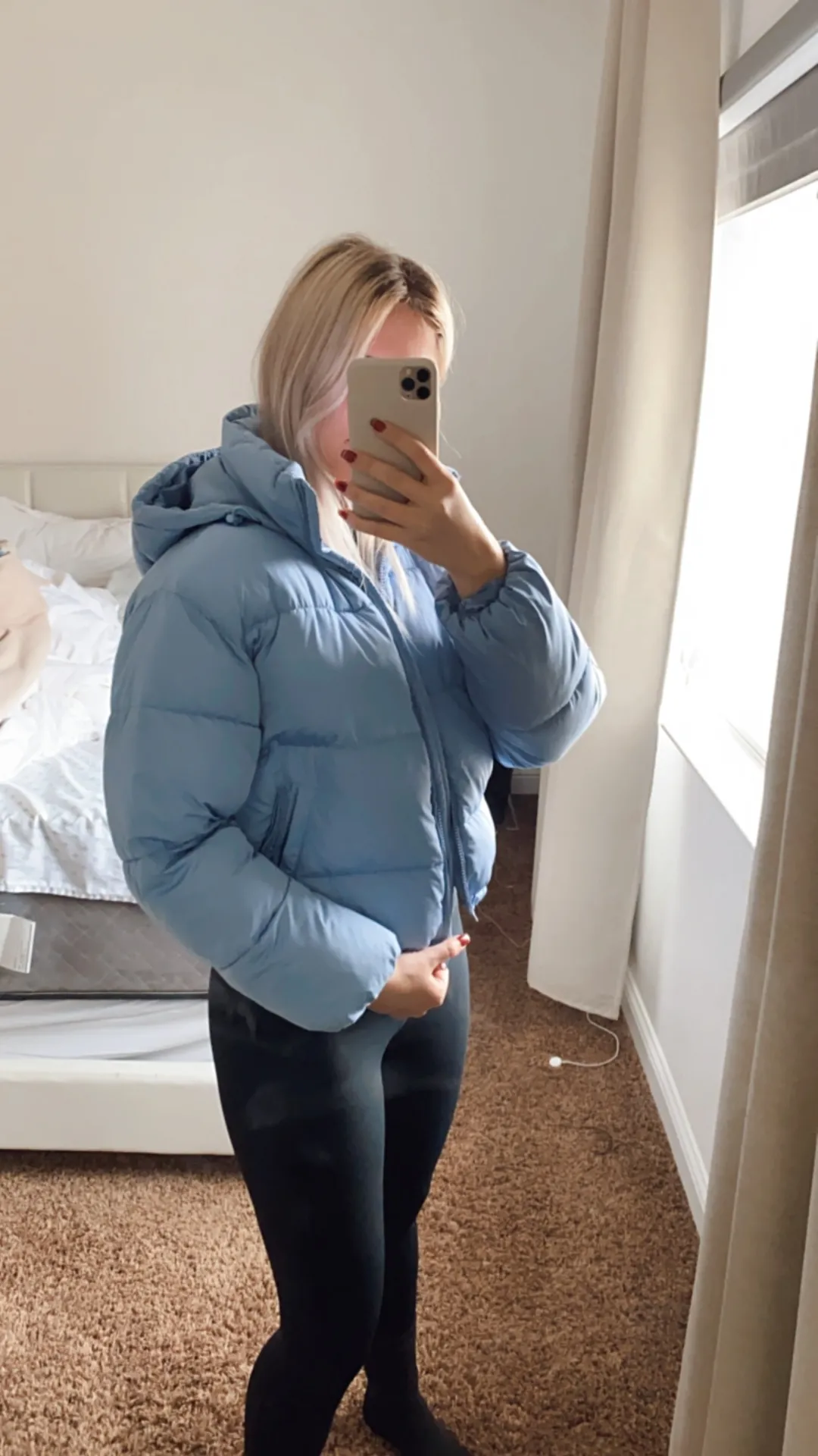 American Eagle Blue Cropped Puffer Jacket  - Image 2