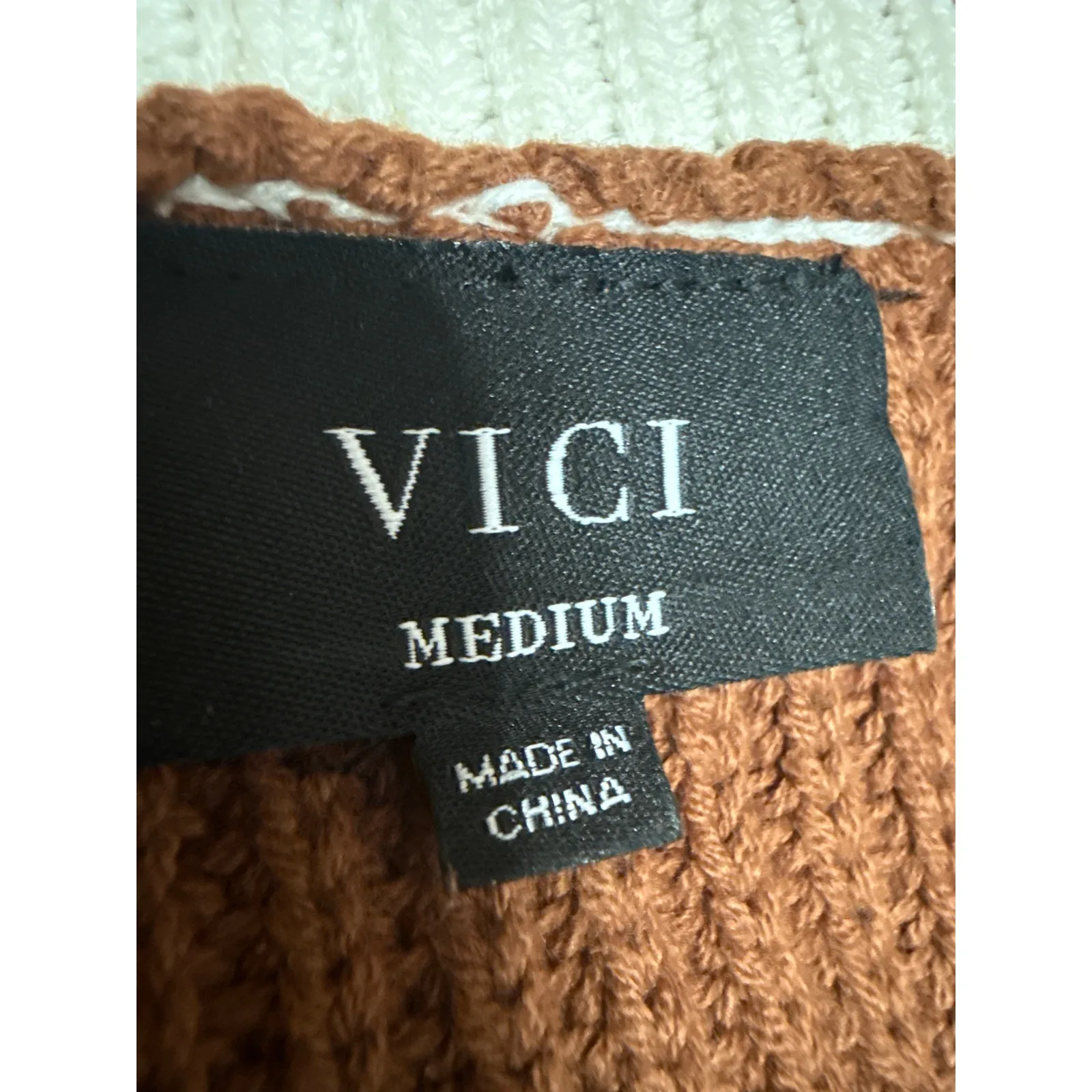 VICI Brown Cream Long Sleeve Ribbed Knit V Neck Boxy Crop Sweater Top Size M - Image 3