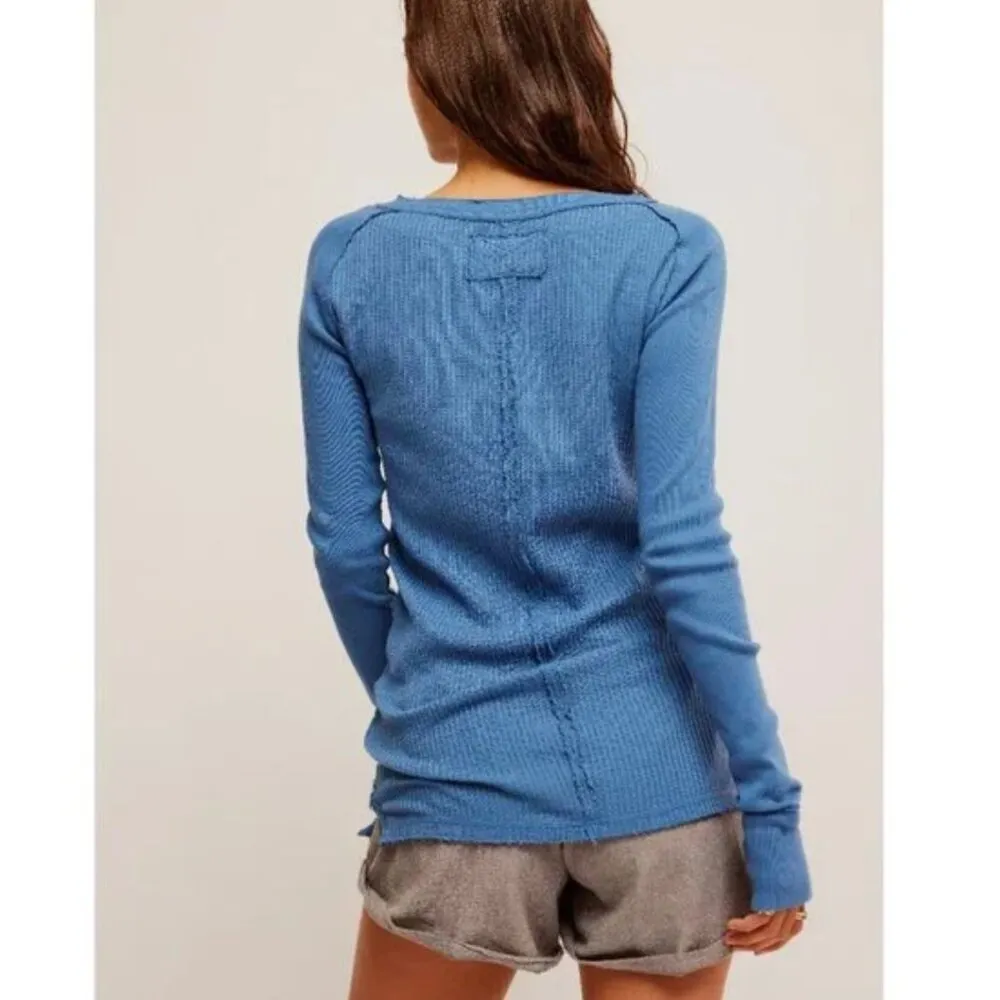 FREE PEOPLE NWT Care FP Honey Bee Crew Neck / Copenhagen Blue - small - Image 3