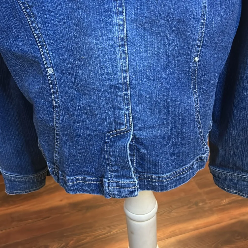 Live A Little Jean Jacket. Size Large - Image 9