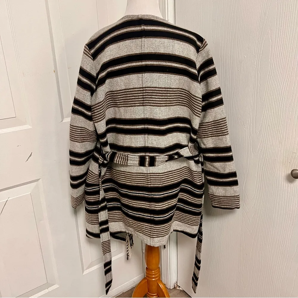 BB Dakota Blanket Coat - Image 6