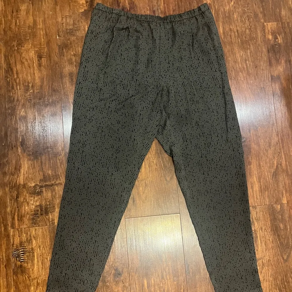 Eileen Fisher Dotted Silk Slouchy Pants - Image 3