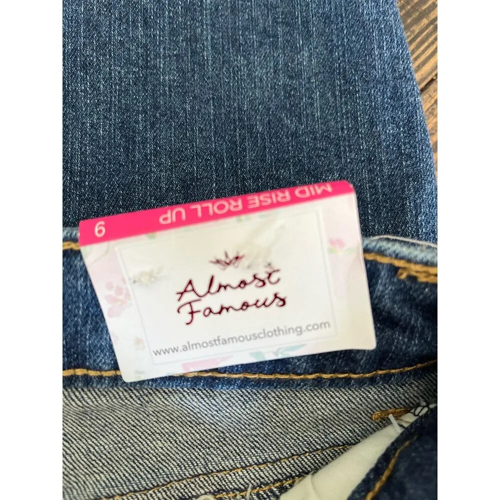 NWT Almost Famous Mid Rise Roll Up Jeans Women 9 Blue Denim Distressed Raw Hem - Image 4