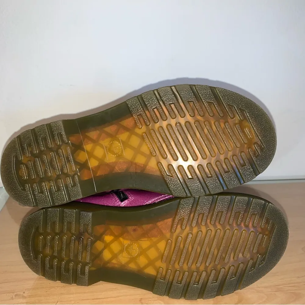 Dr. Martens 1460 8-Eye Pink Glitter Boot Size 5 - Image 7