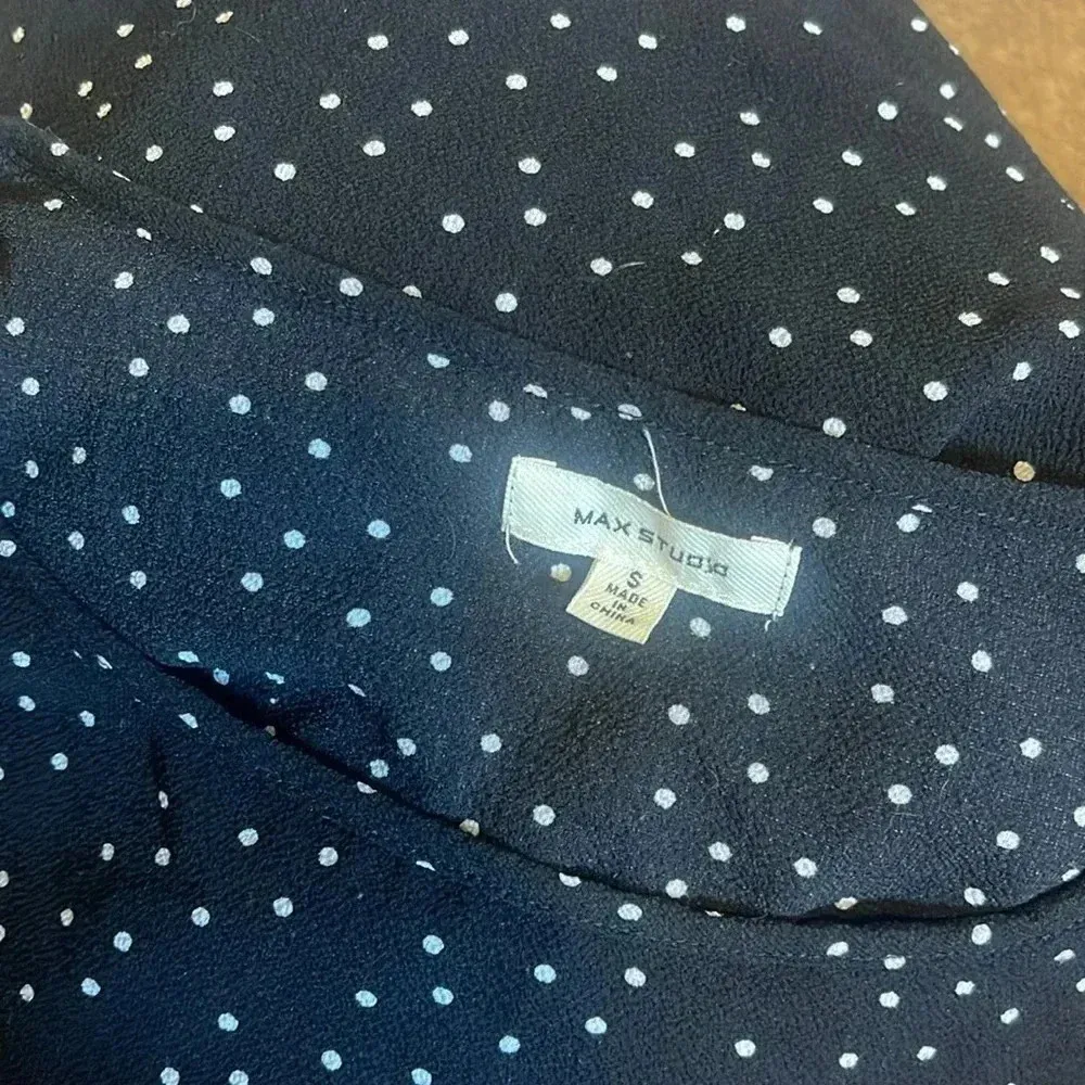 Max studio black and white polkadot ball sleeve top - Image 2