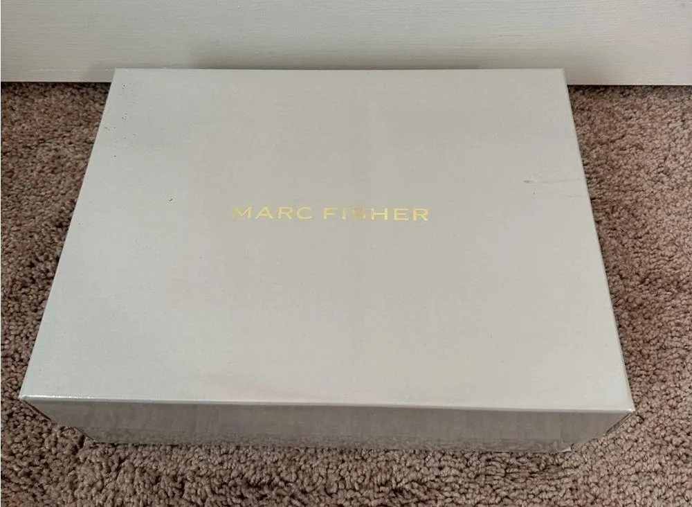 Marc Fisher Brown Geri Ankle Booties sz 11 NEW - Image 10