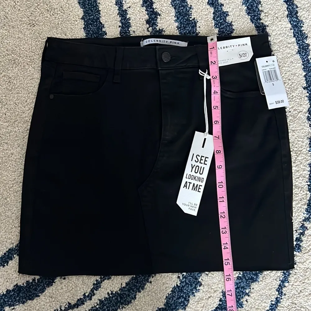 🆕Celebrity Pink, Denim Skirt, Size 5 - Image 4