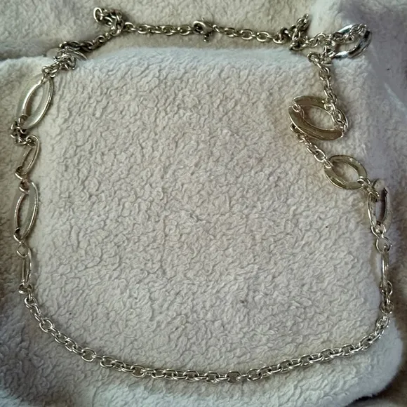Silver Circle Necklace - Image 2