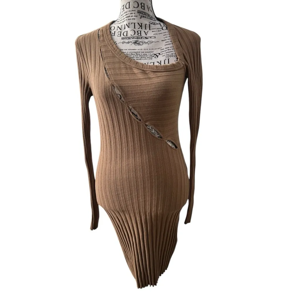 CAPRI CUT OUT DRESS - Java color size Medium - Image 3