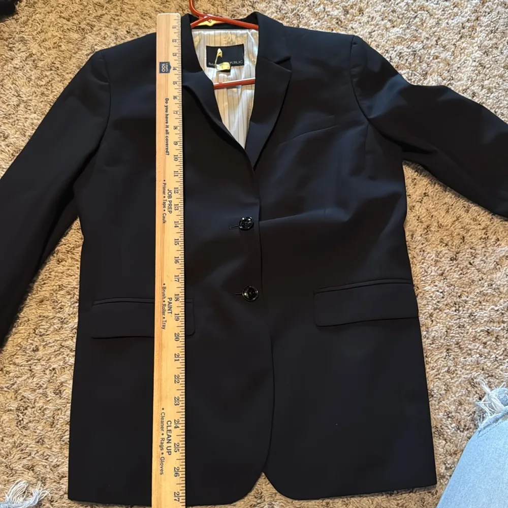 Banana Republic Long & Lean Lightweight Wool Blazer,‎ 6 - Image 14