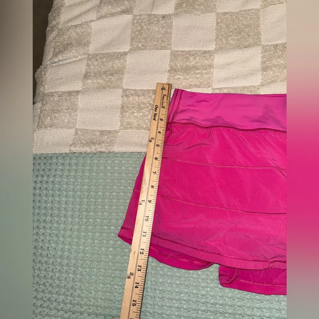 Lululemon Pace Rival Mid Rise Skirt
Sonic Pink
Size 6 - Image 3