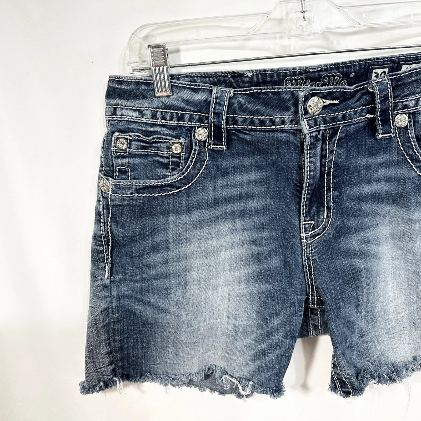 Miss Me Size 30 Denim Shorts Mid Rise Easy Bermuda Jean Shorts‎ Embellished 779 - Image 8