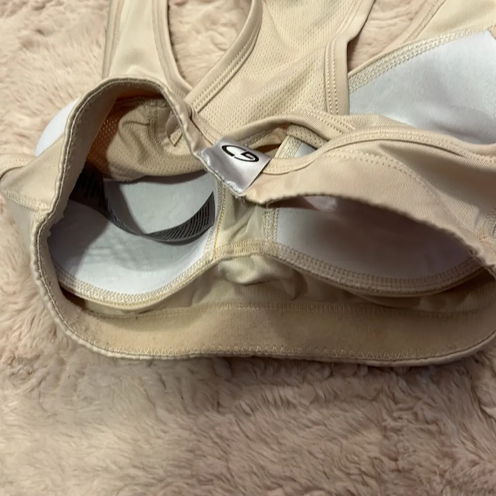 Champion  sports bra size XS - Image 9