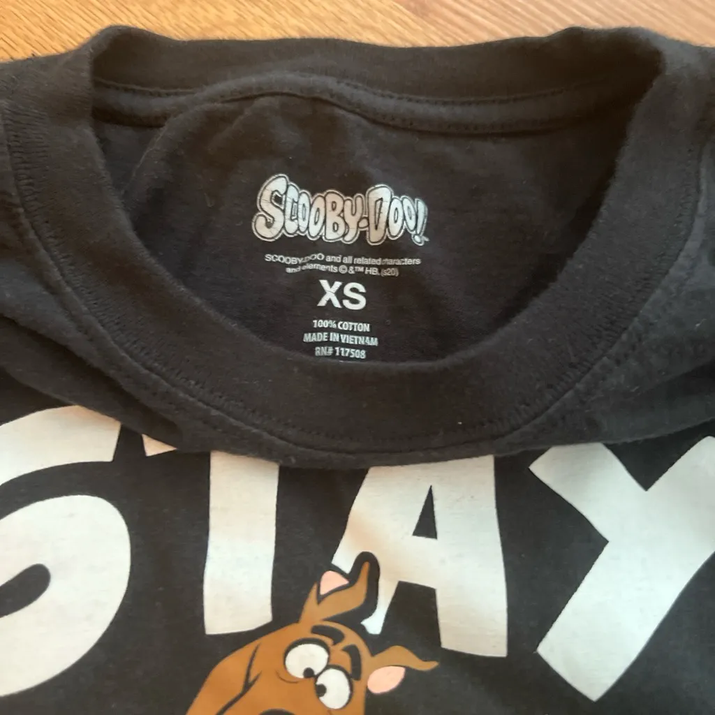 Size XS Mystery Gang Scooby Doo Shaggy Black Cropped T Shirt Stay Trippy EUC - Image 3