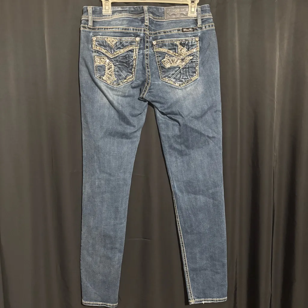 Miss Me Junior's Medium Wash Slim Beaded Skinny Leg Blue Denim Jeans Size 27 - Image 3