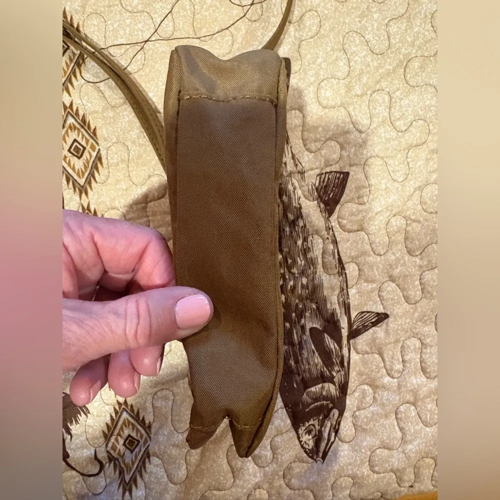 Multisac Crossbody Purse Loads Of Pockets Great Organizer Bag. Dark khaki/olive Brown - Image 12