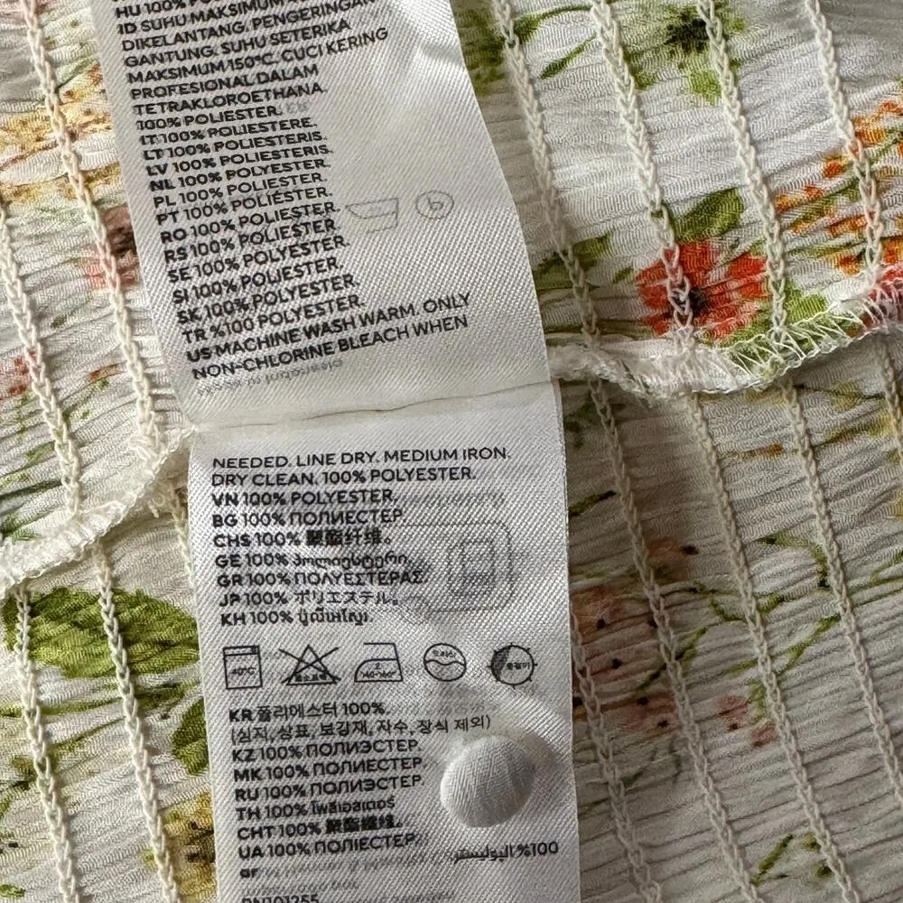 H&M X-Large Cropped Top Floral Deep V-Neck Smocked Waist Long Balloon Sleeves - Image 9