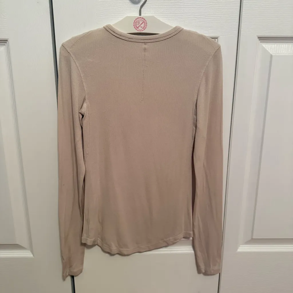 Lululemon Hold Tight Long-Sleeve Shirt in Nutmeg - Image 4