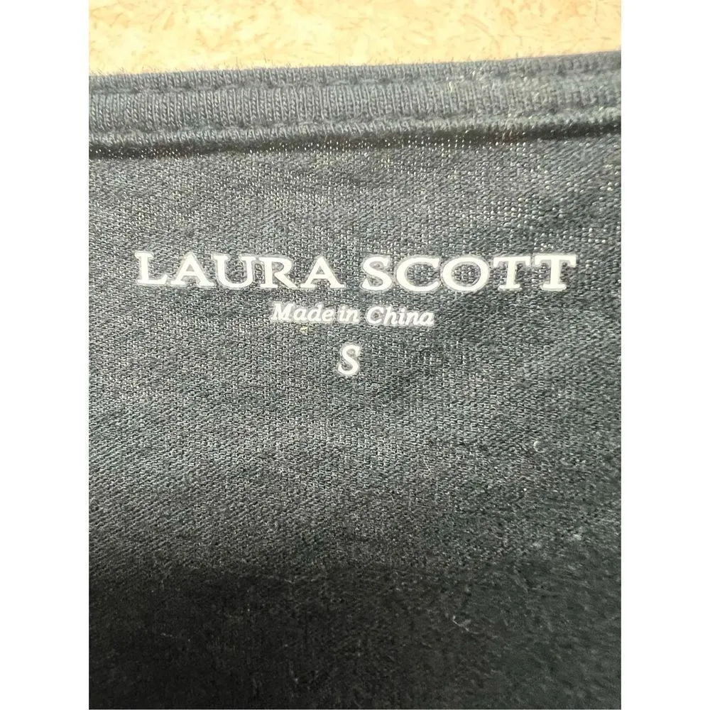 🔥5/20🔥 Laura Scott Embellished Tee Sz S Black NWT - Image 3