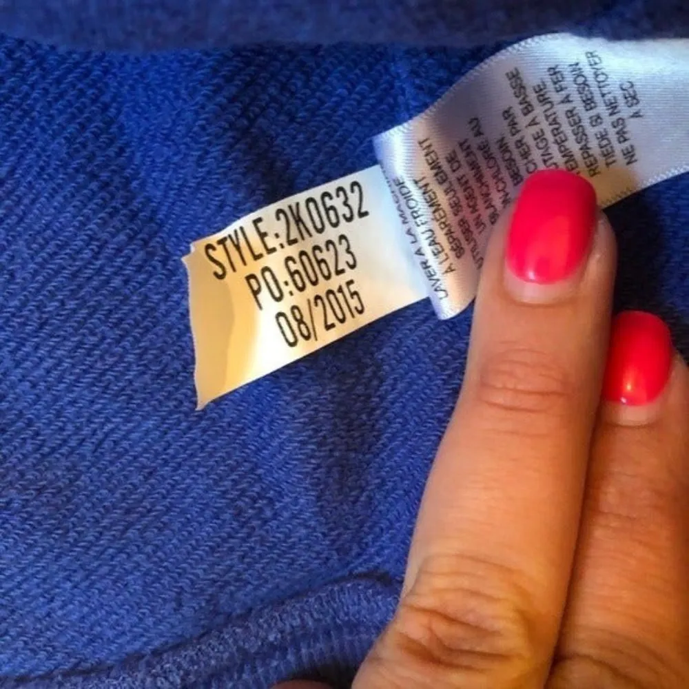 Vineyard vines shep pullover size medium - Image 8