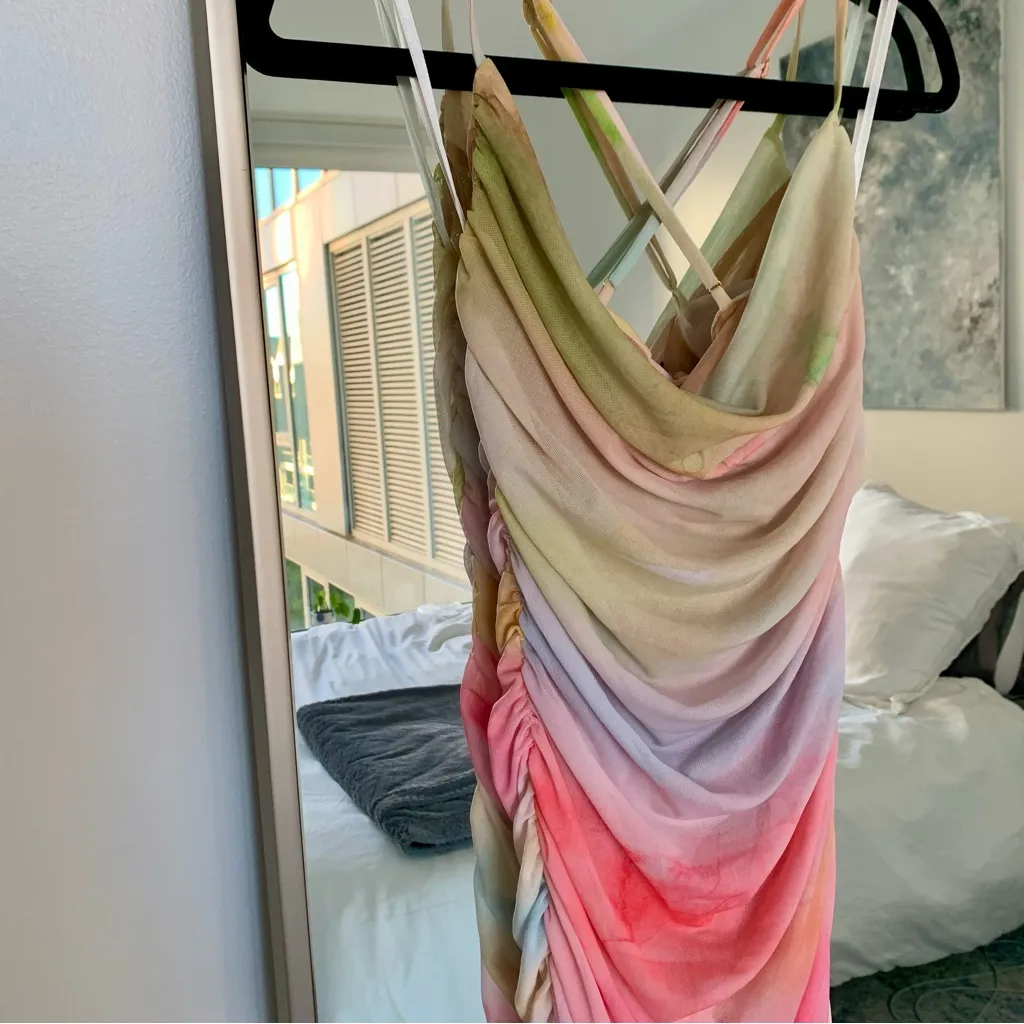 Michael Costello X Revolve Summer Midi Dress Watercolor NWT Size Small Pink - Image 3