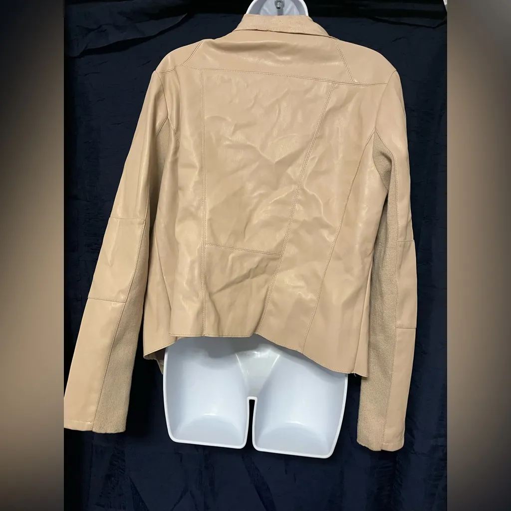 Bagatelle Women’s Faux Leather Beige Moto Jacket Suede Tan Open Front Size Large - Image 2