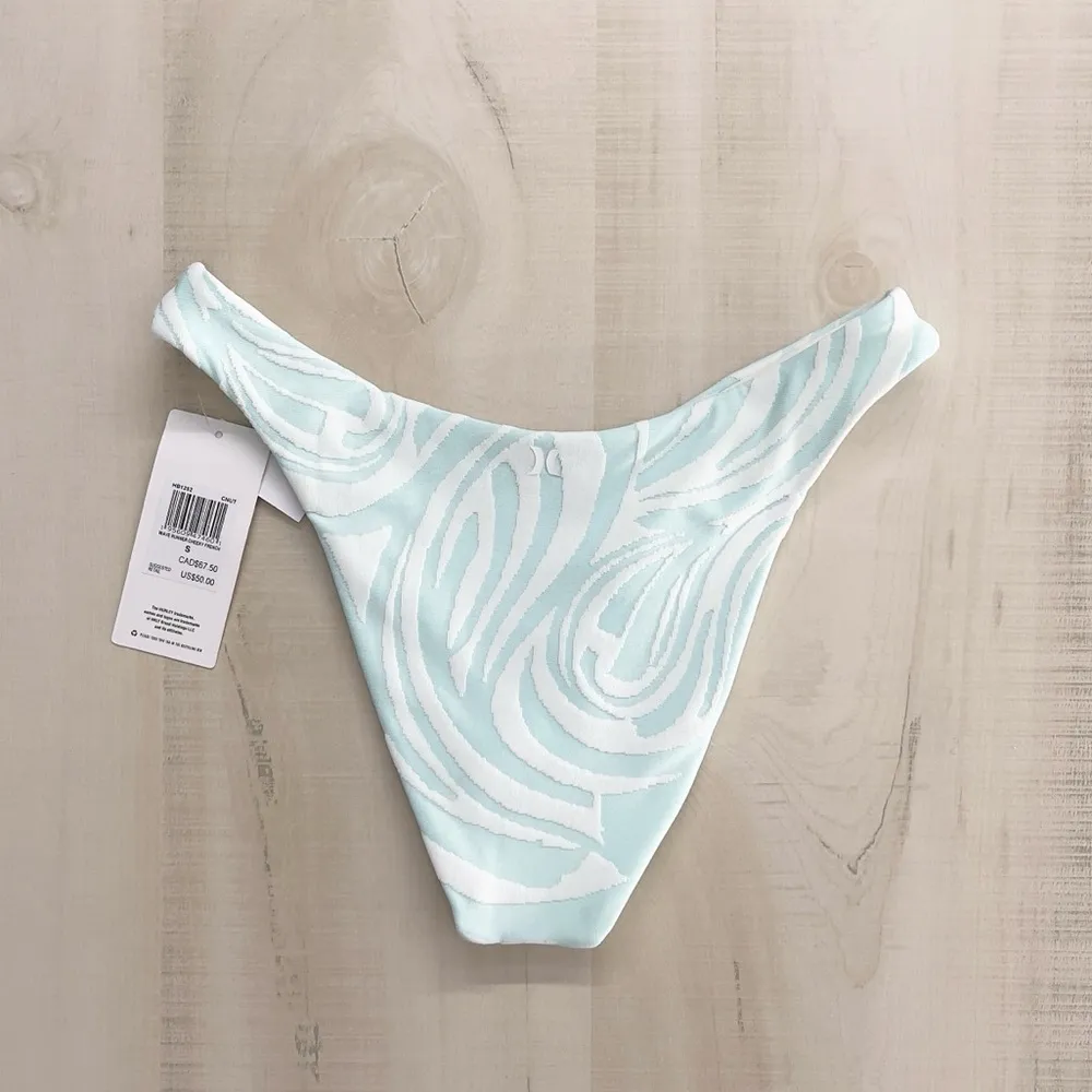 nwt HURLEY wave runner cheeky French printed high rise swim bottoms blue - Image 3