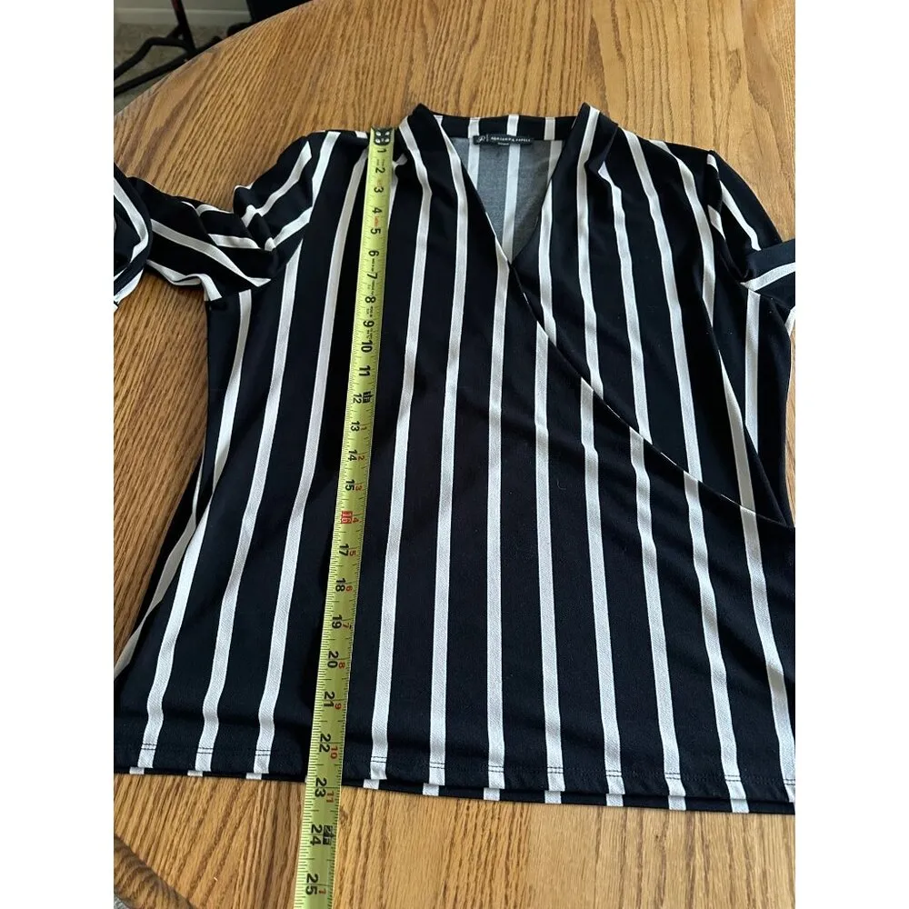 Adrianna Papell Faux Wrap Striped Blouse Size M Long Sleeve Office Wear Or Casua - Image 7