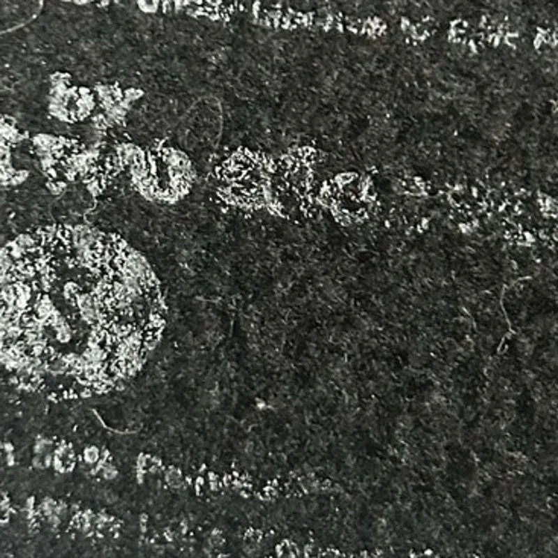 Def Leppard  Black Band Sweatshirt size S - Image 4