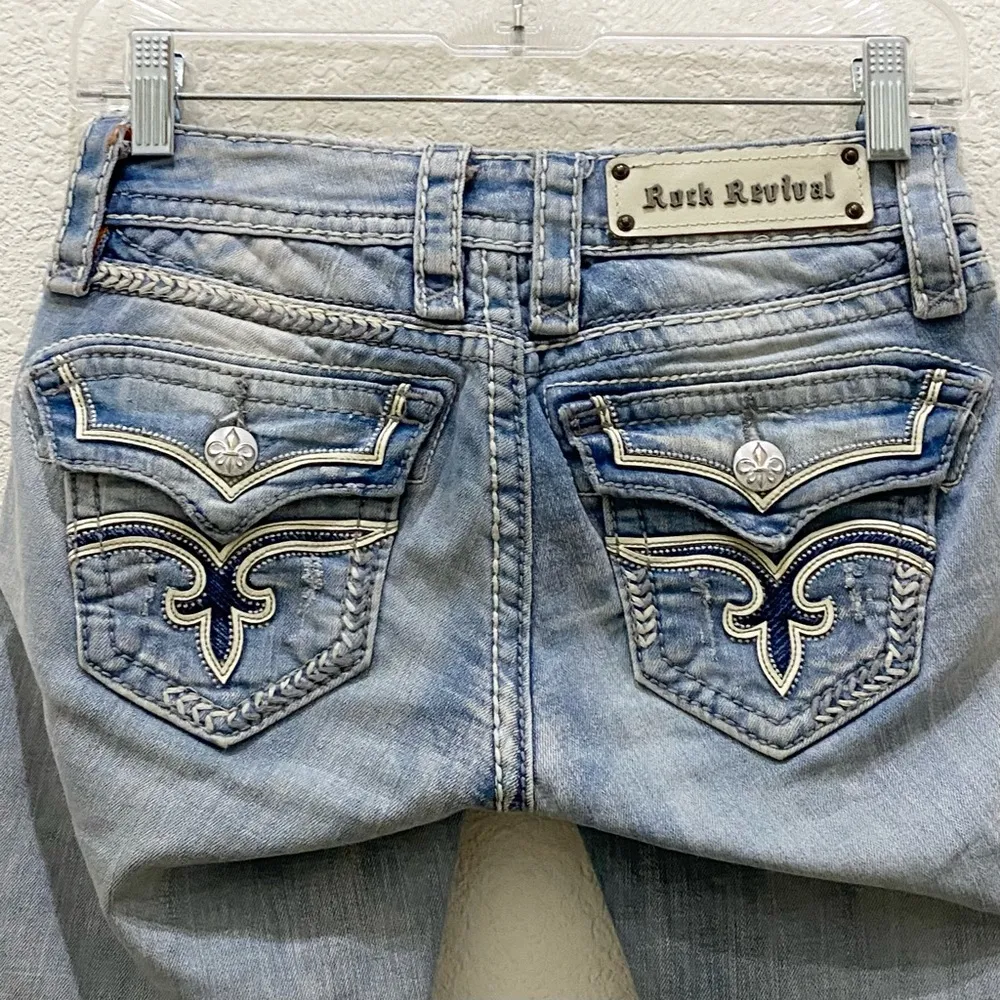 ROCK REVIVAL Anett Capri Embroidered Light Washed Flap Pocket Jeans Size 24 - Image 8