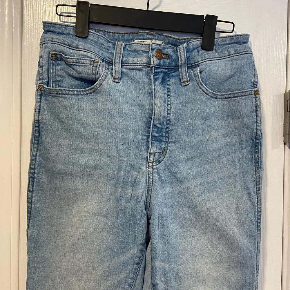 Madewell Size 27 Curvy Roadtripper Light Wash Soft Stretchy Skinny Jeans - Image 2