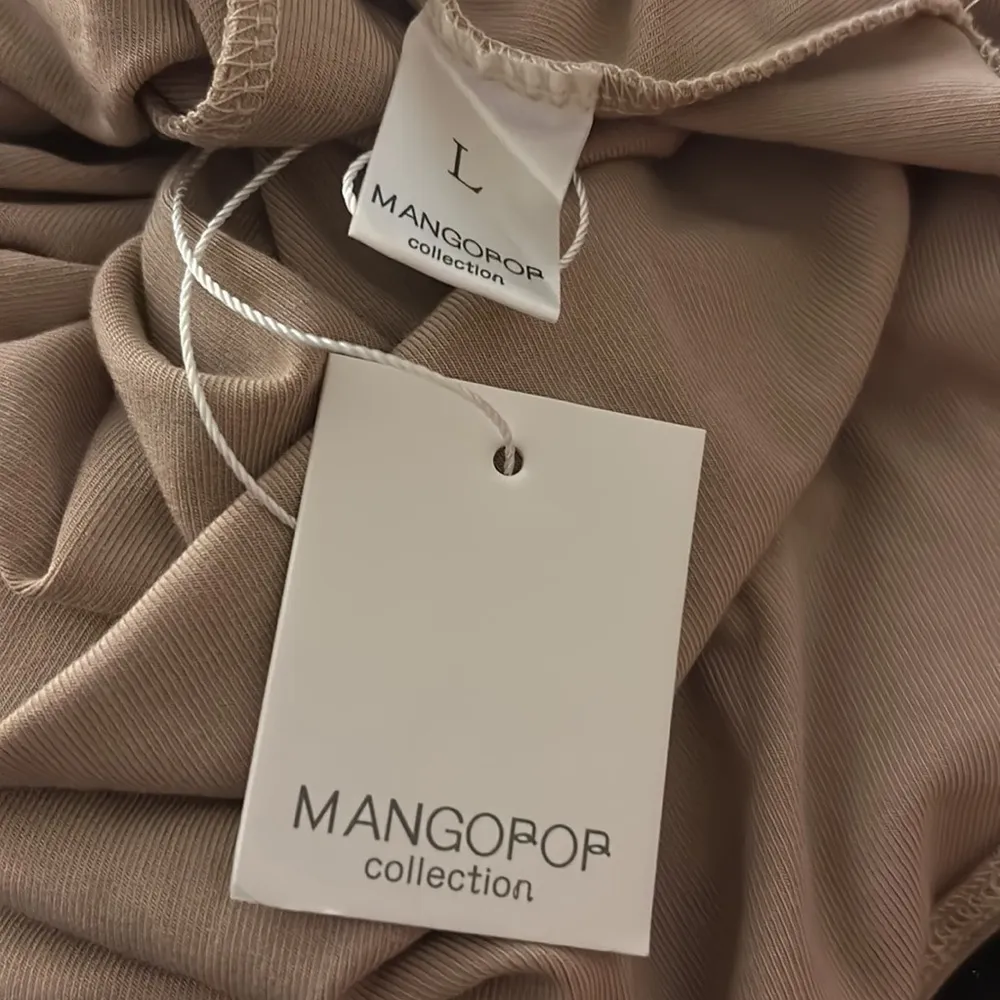 Mangopop Collection Beige Long Sleeve Stretch Bodysuit Size L - Round Neck - Image 3